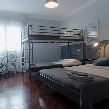 Entire House Near Nation's Park * Lissabon